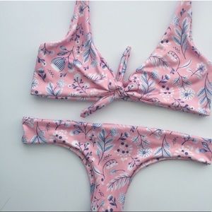 FLORAL BIKINI SET 🌸